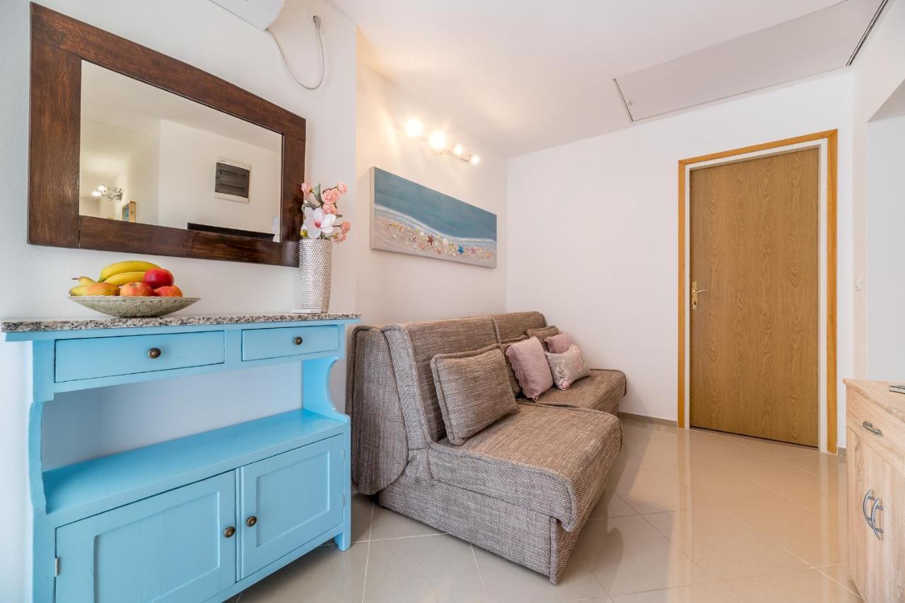 Ana Apartment Baska  Bagian luar foto