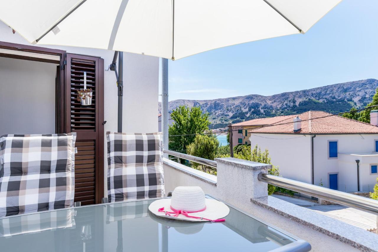 Ana Apartment Baska  Bagian luar foto