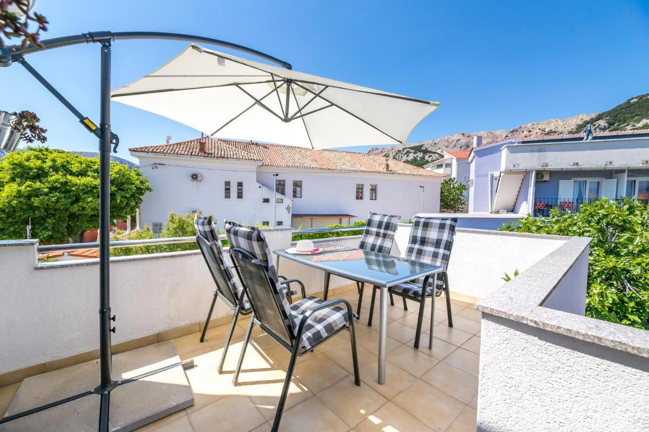 Ana Apartment Baska  Bagian luar foto