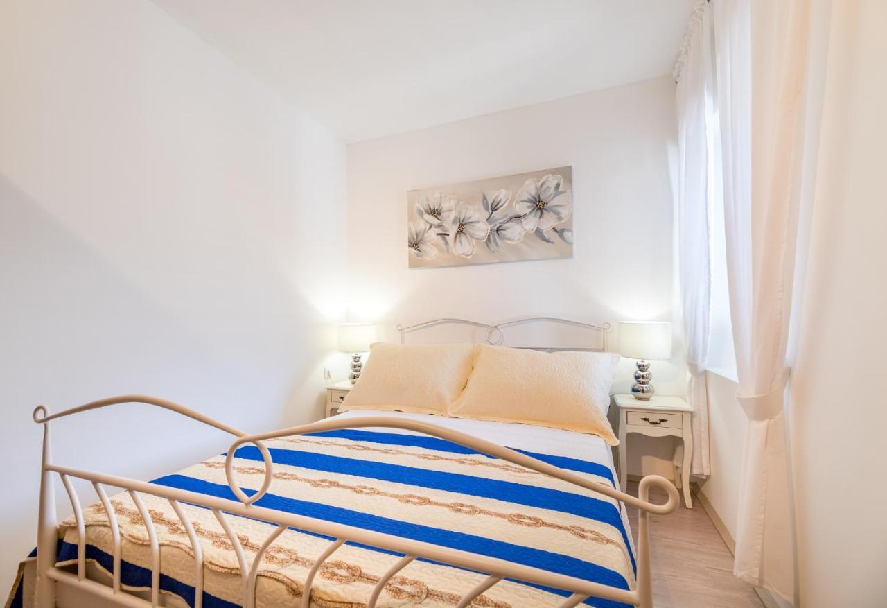 Ana Apartment Baska  Bagian luar foto