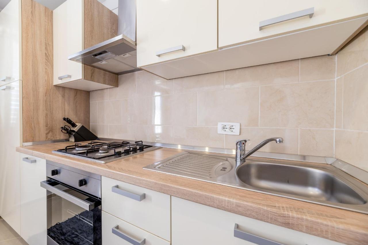 Ana Apartment Baska  Bagian luar foto
